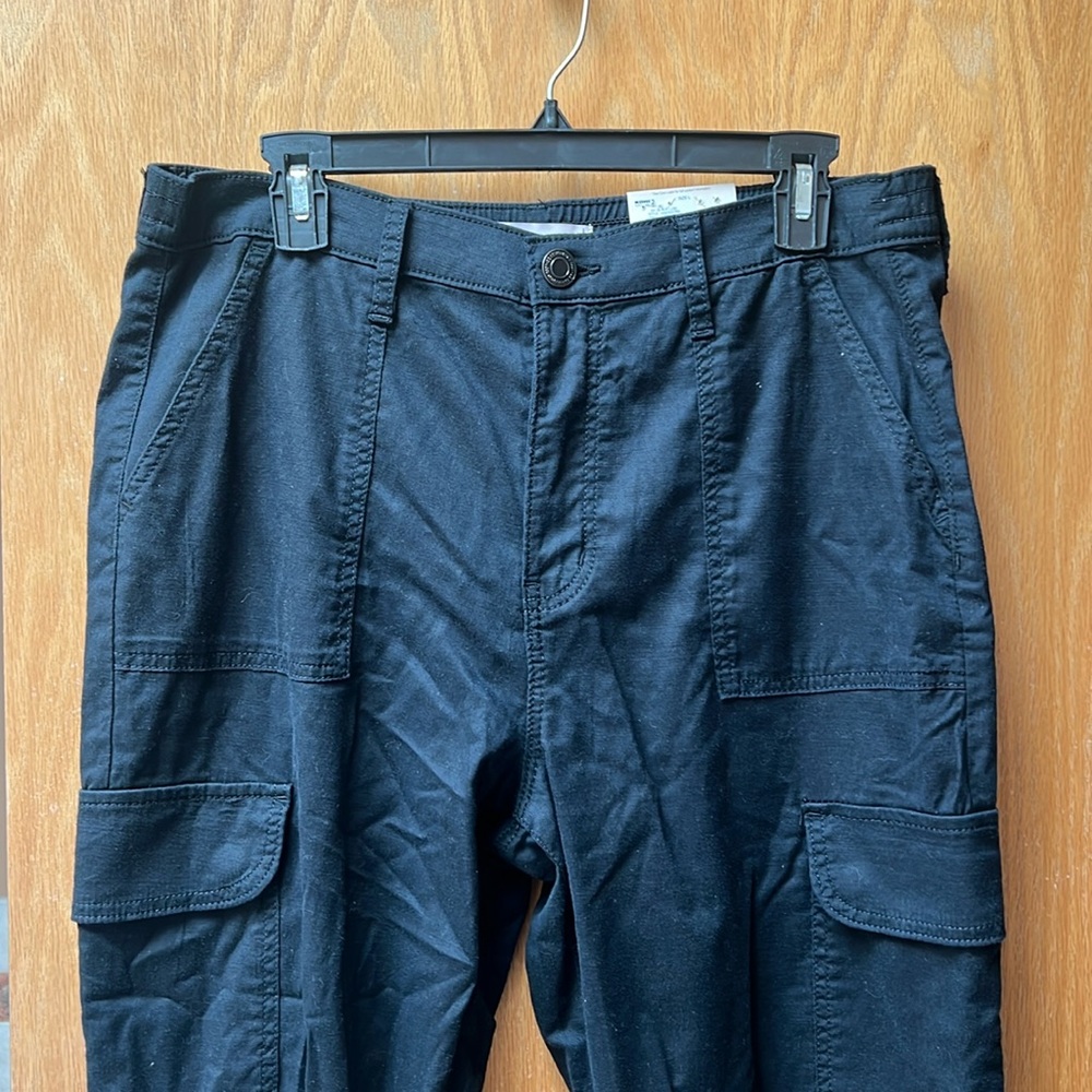 High rise cargo joggers